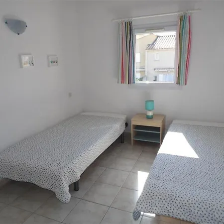 Maison Duplex 3 Pieces Avec Terrasse, Parking Prive, Proche - 6 Personnes - Fr-1-326-397 *