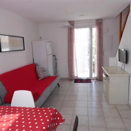 Maison Duplex 3 Pieces Avec Terrasse, Parking Prive, Proche - 6 Personnes - Fr-1-326-397